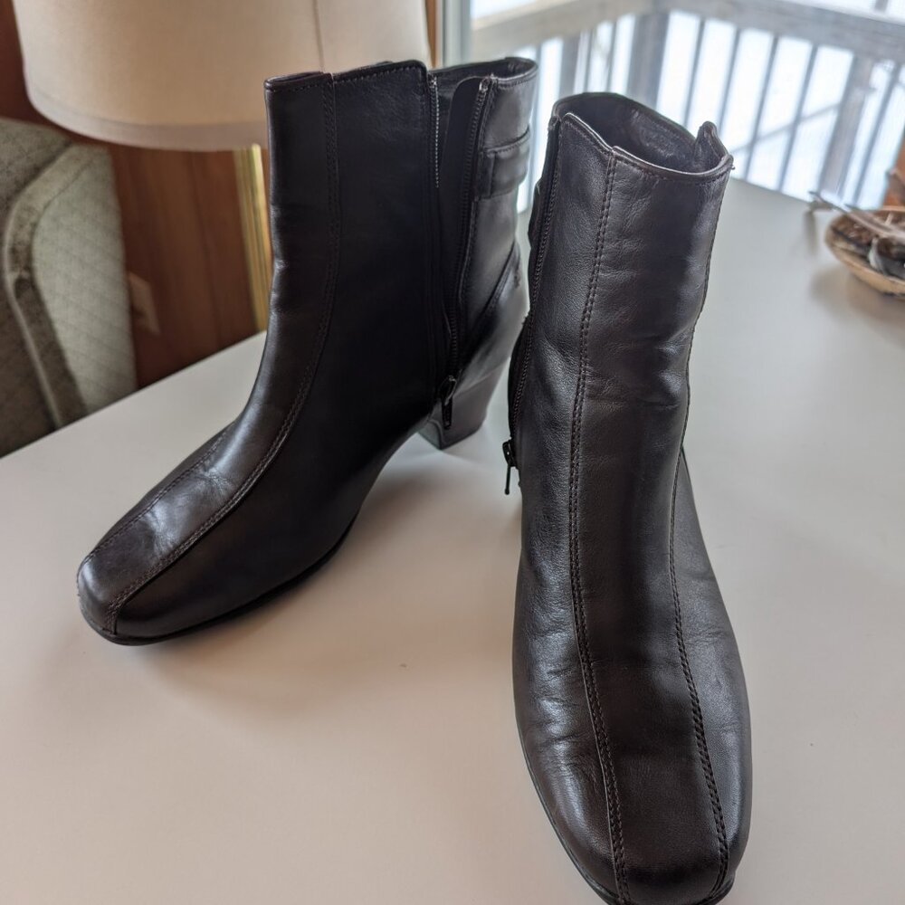 Y2K 2000s Vintage Square Toe Heeled Ankle Booties Buckle Zipper Leather Womens 9 - Picture 11 of 14